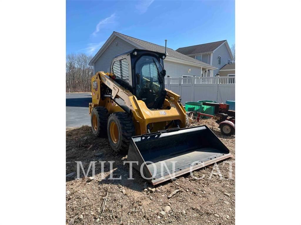 CAT 246D3 Skid Steer Loaders