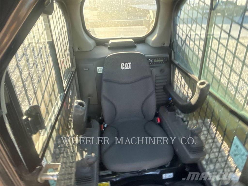 CAT 249D3 C3H2 Crawler Loaders