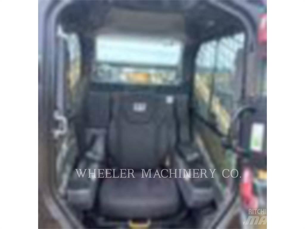 CAT 255 C3H2 Crawler Loaders
