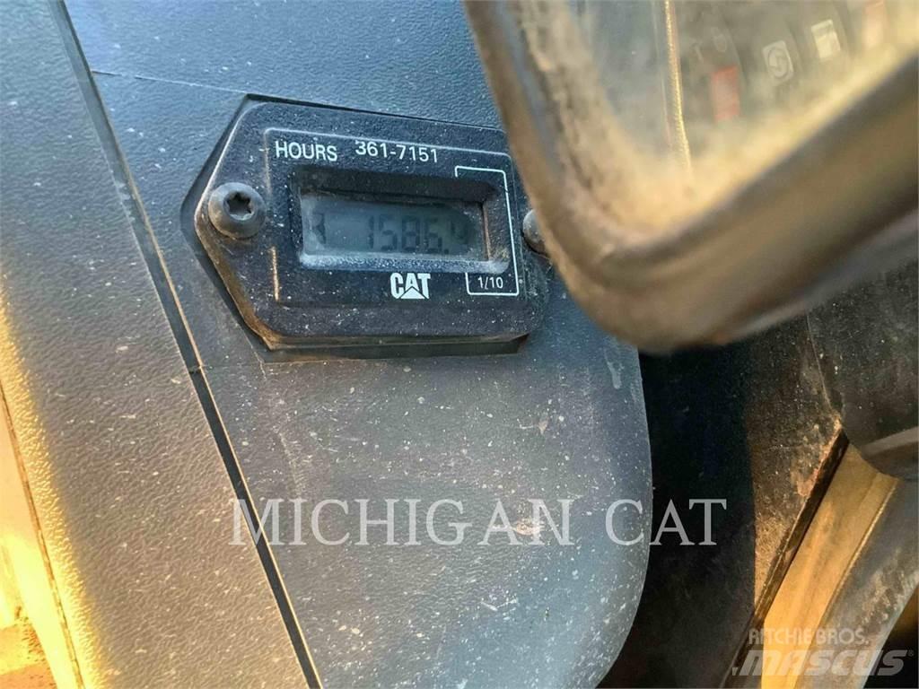 CAT 259B3 A2Q Skid Steer Loaders