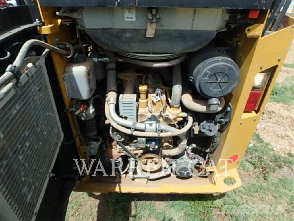 CAT 259D Crawler Loaders