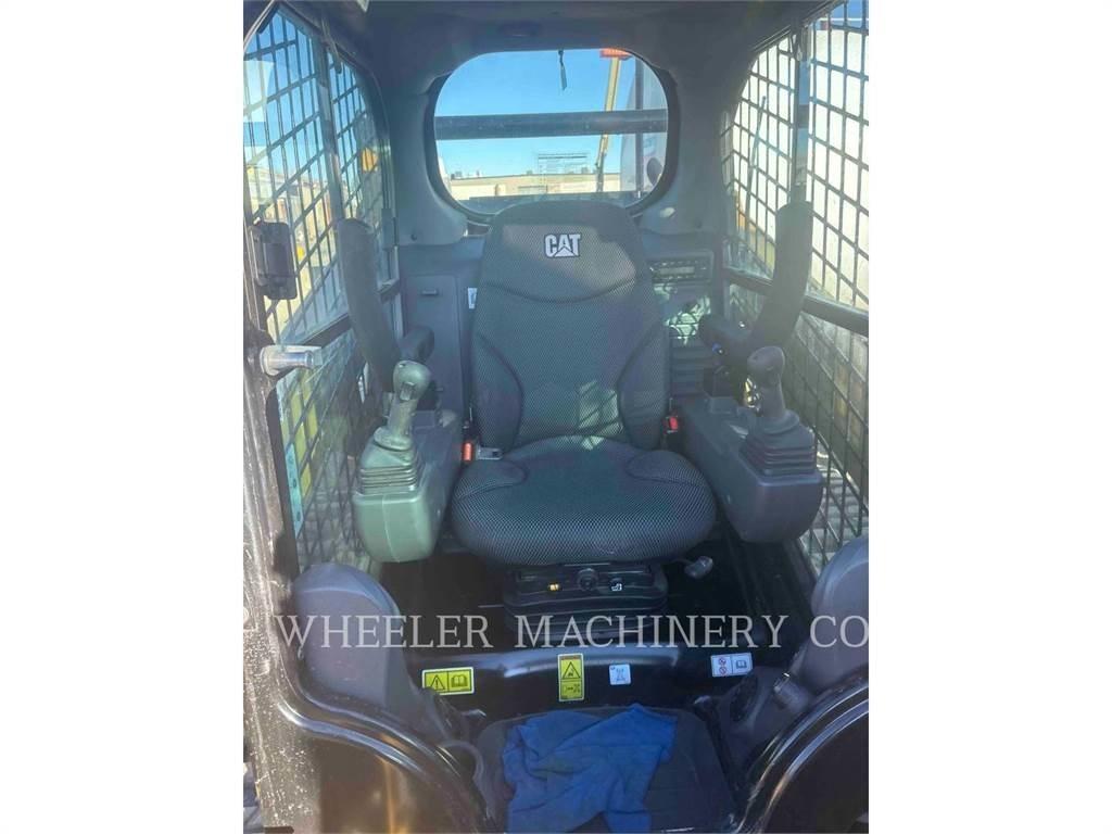 CAT 259D3 C3H2 Crawler Loaders