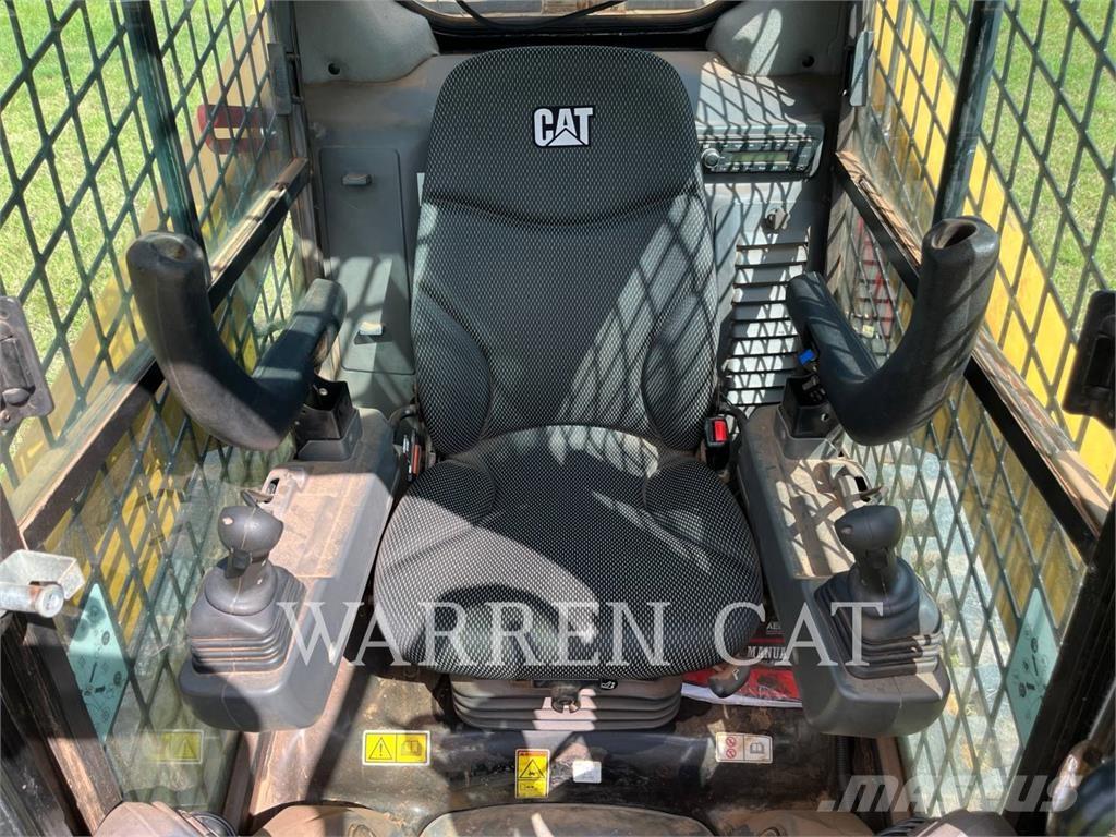 CAT 259D3 C3H2 Crawler Loaders