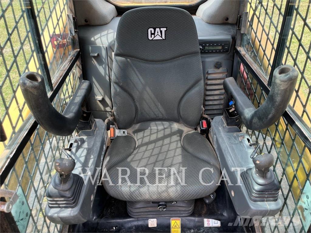 CAT 259D3 C3H2 Crawler Loaders