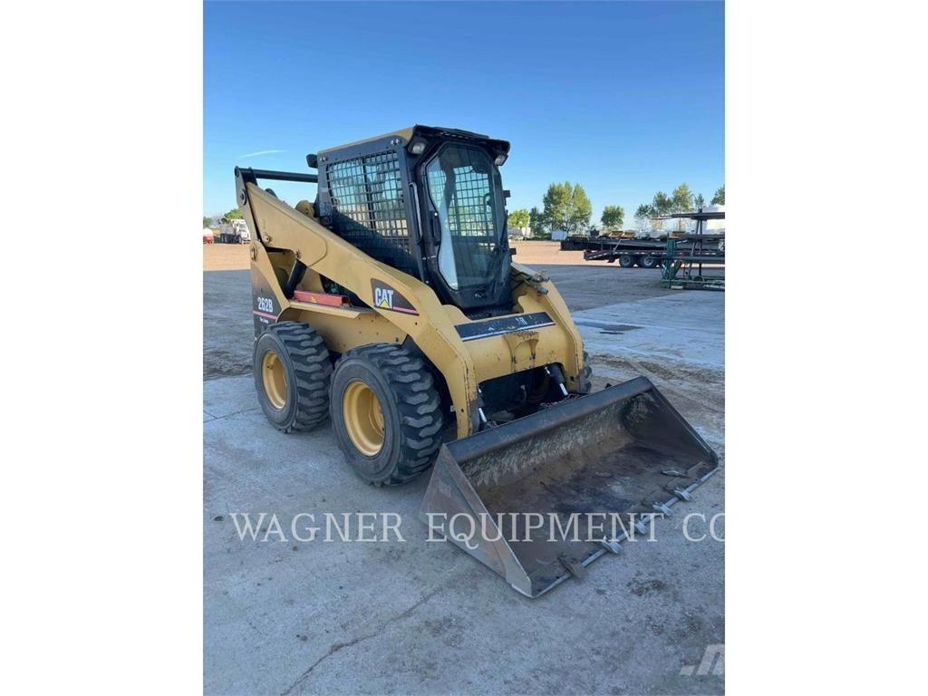 CAT 262B Skid steer loaders
