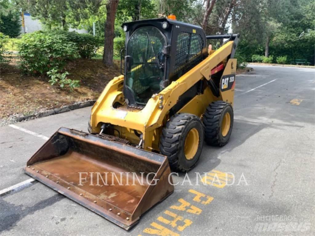 CAT 262D Skid Steer Loaders