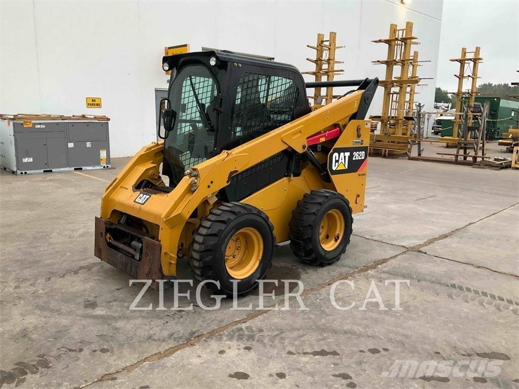 CAT 262D Skid Steer Loaders