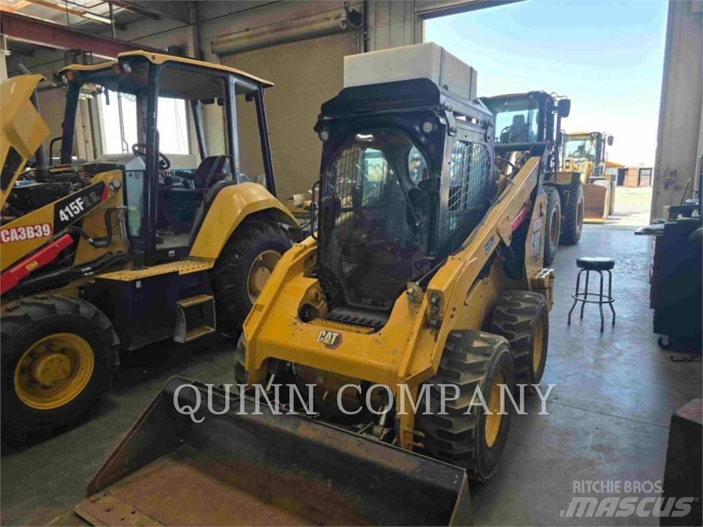 CAT 262D3 Skid steer loaders