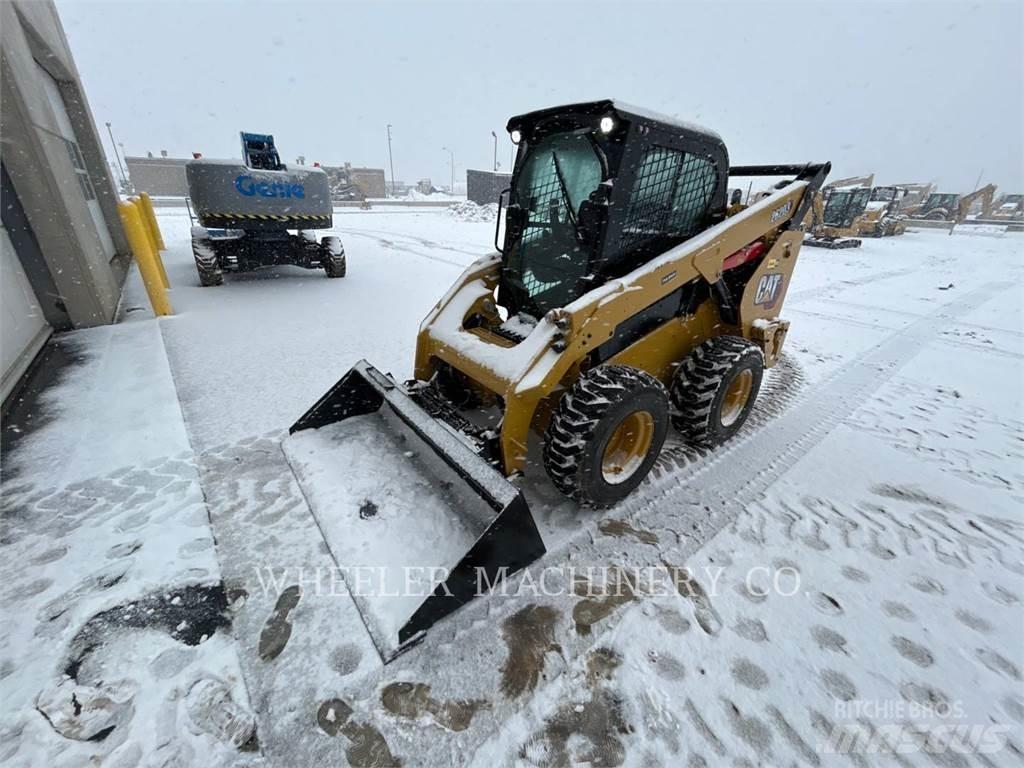 CAT 262D3 C3H2 Skid Steer Loaders