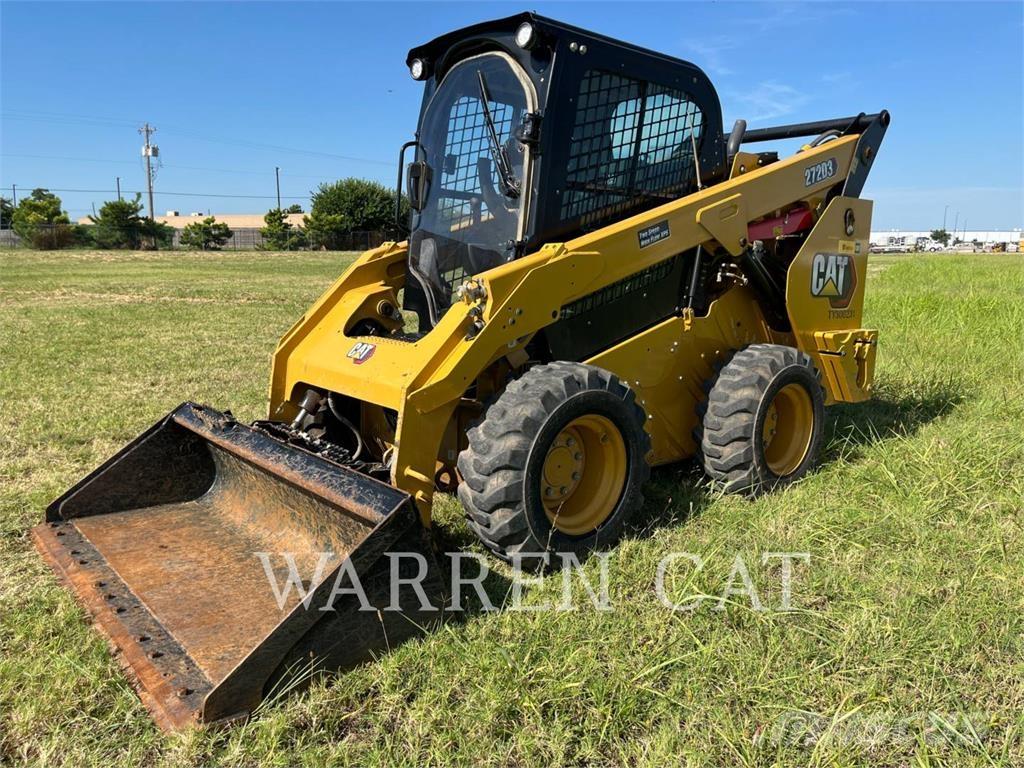 CAT 272D3 C3H3 Skid Steer Loaders