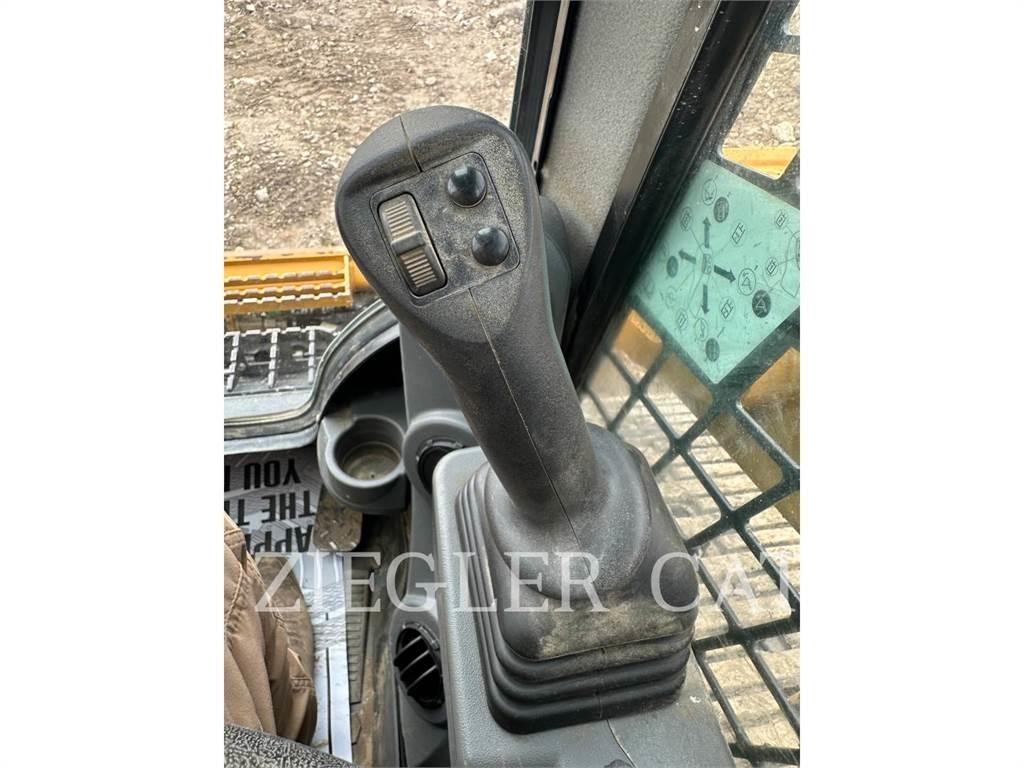 CAT 279D3 Crawler Loaders