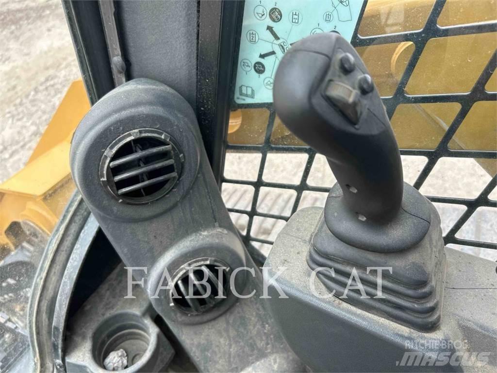 CAT 279D3 C3H2 Skid Steer Loaders