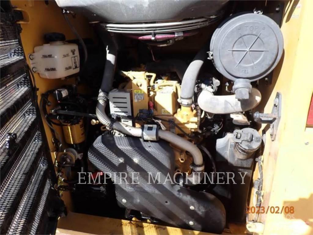 CAT 279D3 XPS Skid Steer Loaders