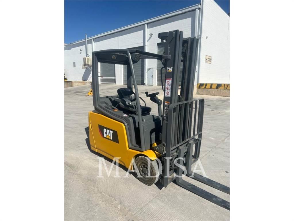 CAT 2ET3000 Misc Forklifts
