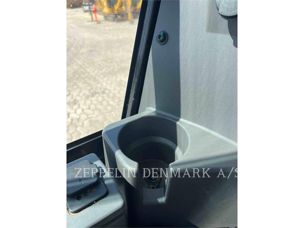 CAT 30205CR Mini Excavators <7t (Mini Diggers)
