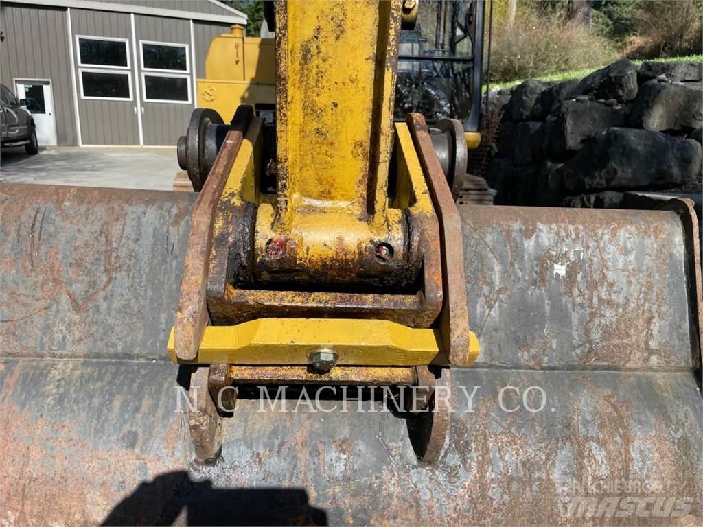 CAT 307 Crawler Excavators