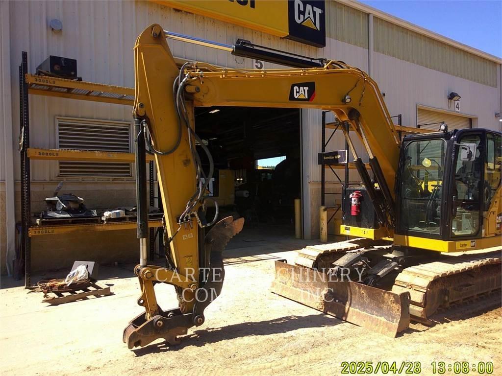 CAT 310 Mini Excavators <7t (Mini Diggers)