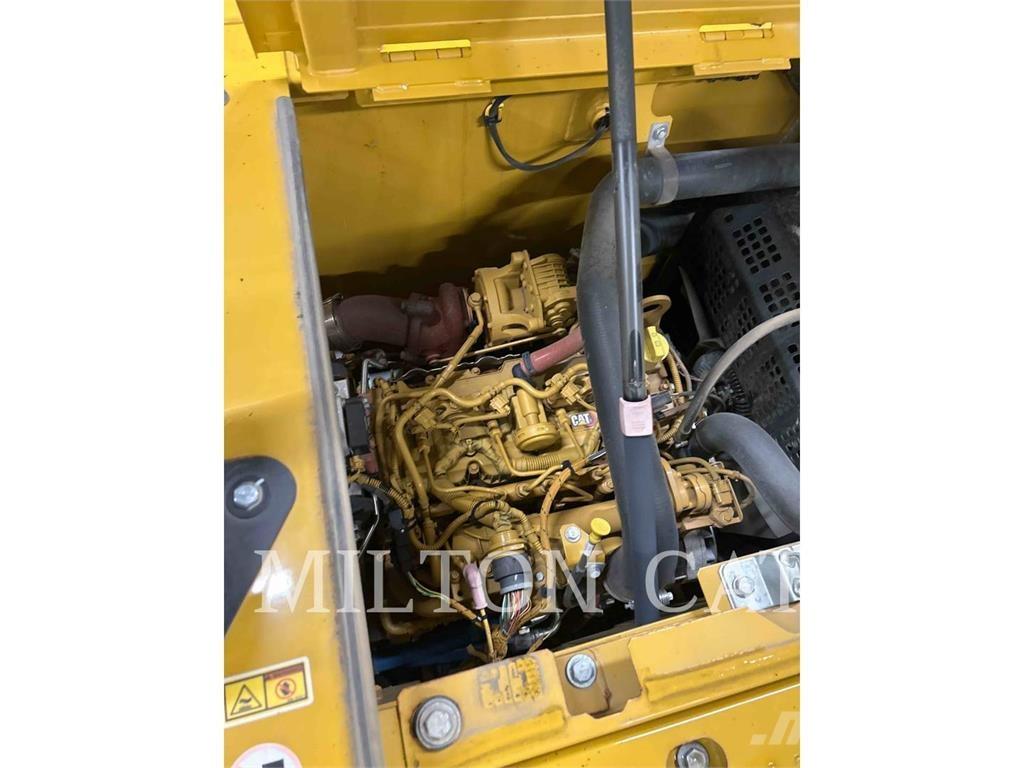 CAT 313GC Crawler Excavators