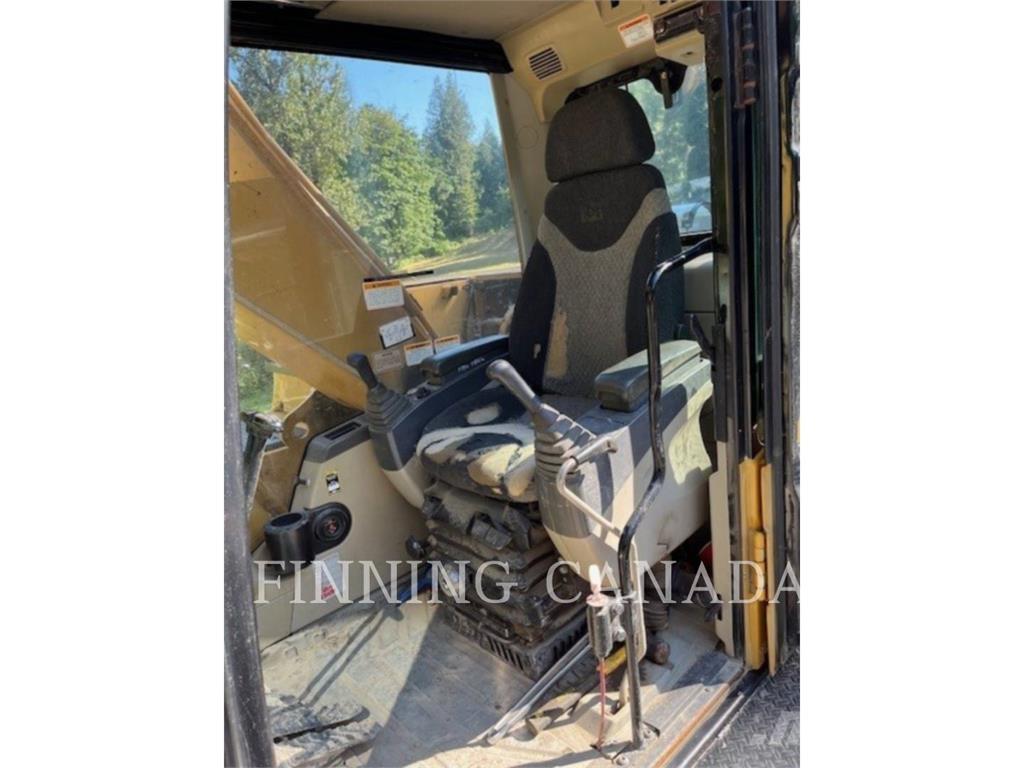 CAT 320C Crawler Excavators