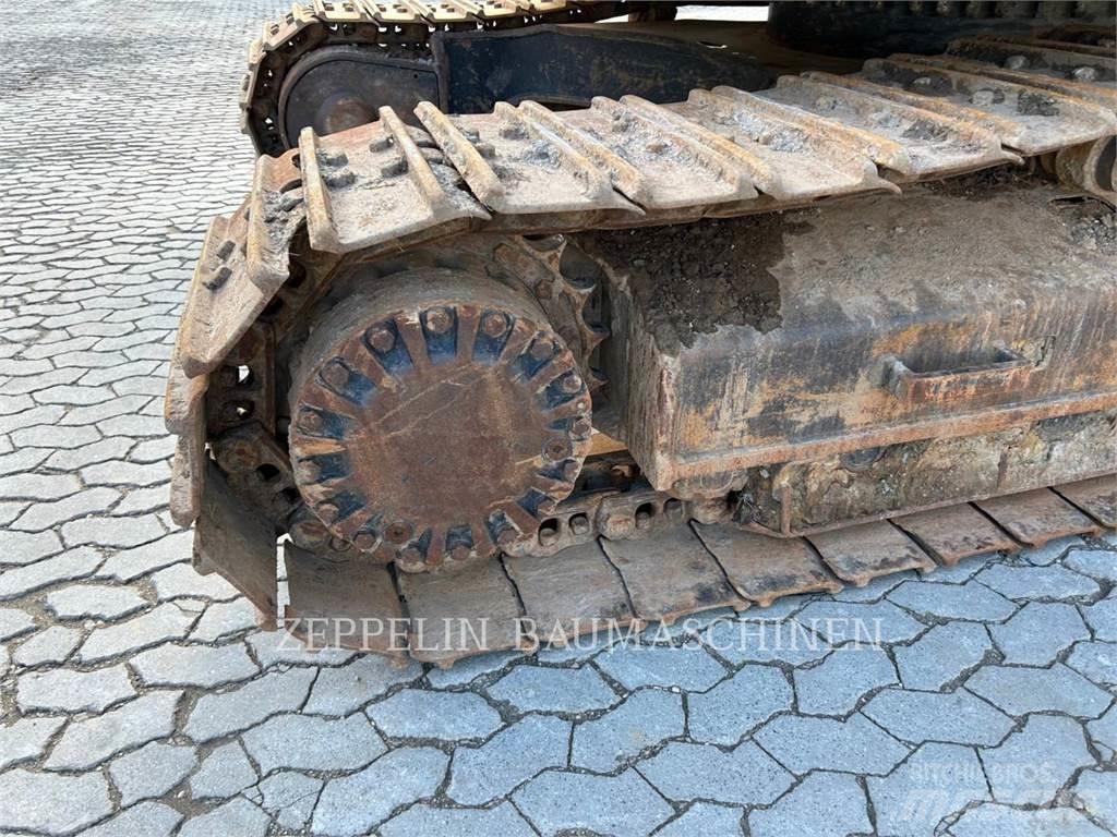 CAT 321DLCR Crawler Excavators