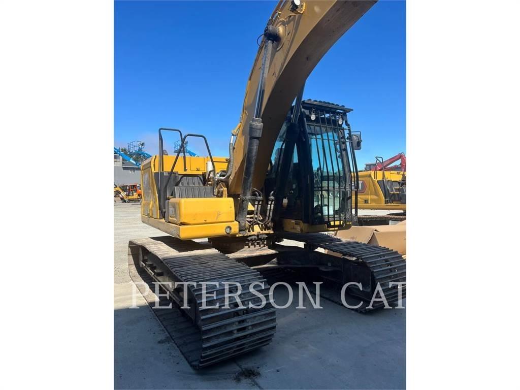 CAT 323 Crawler Excavators