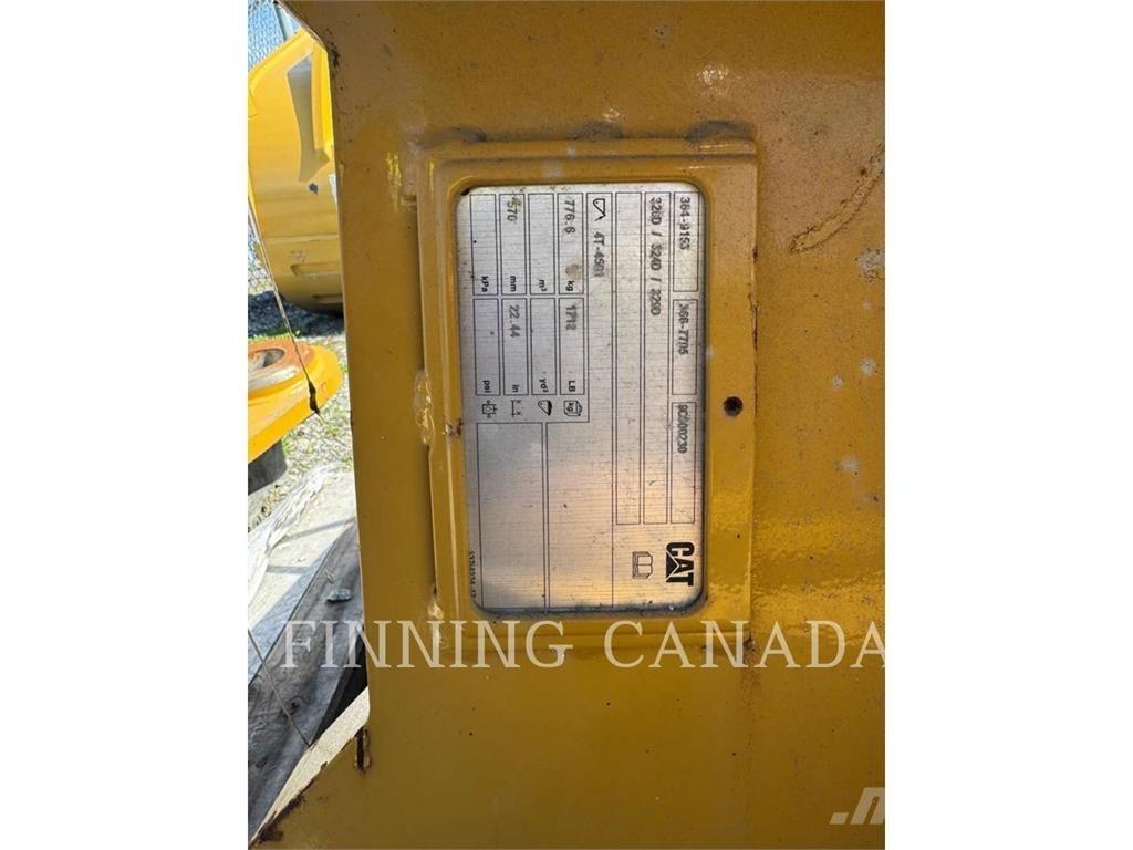 CAT 324-RP-51 Rippers