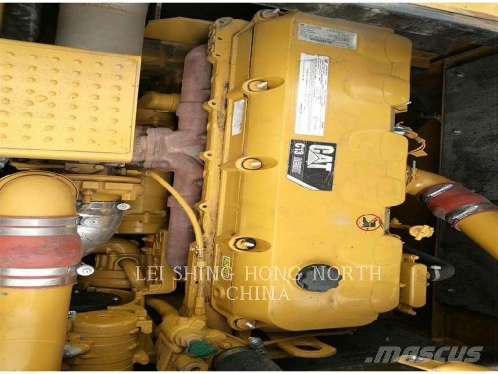 CAT 349D2 Crawler Excavators