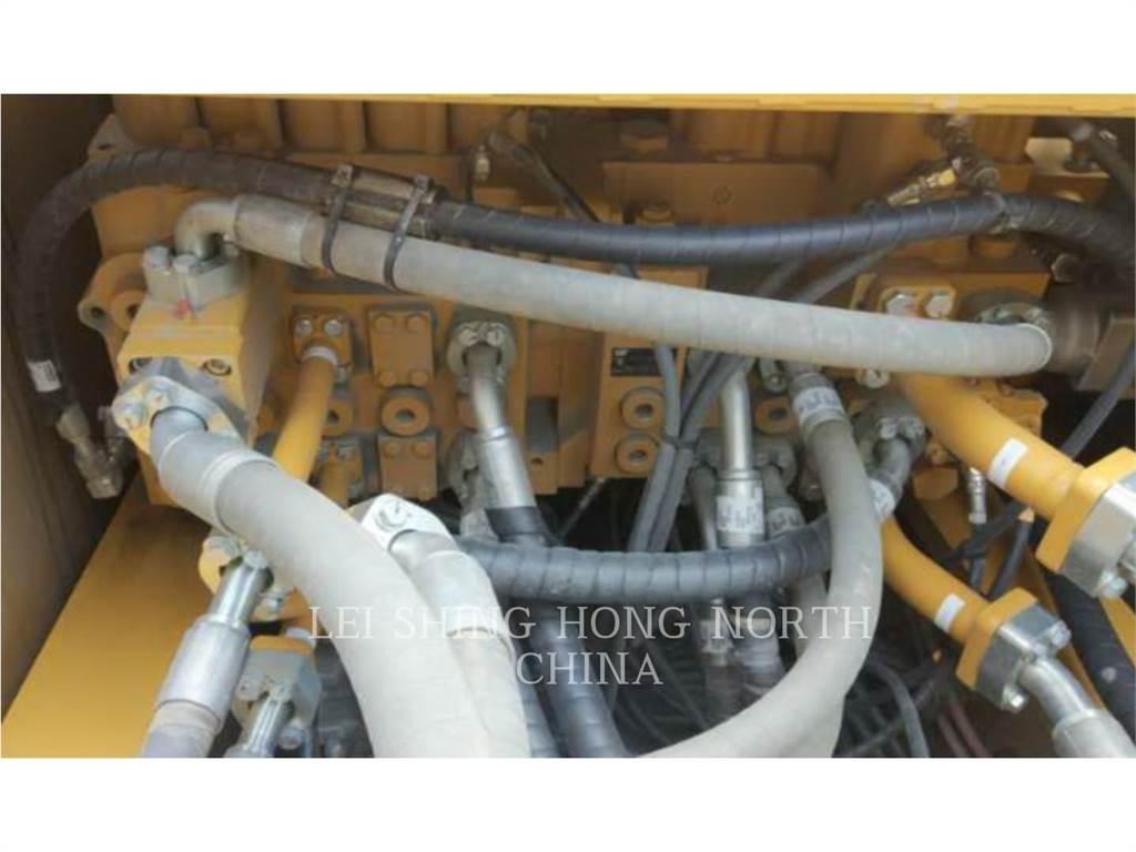 CAT 349D2L Crawler Excavators
