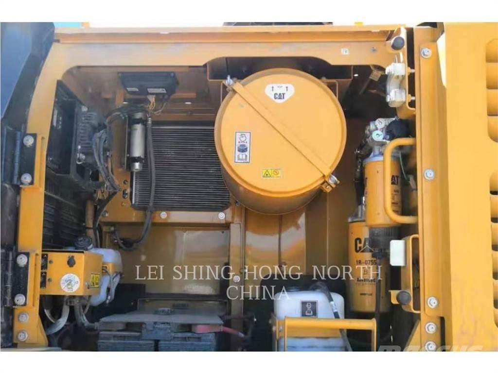 CAT 349D2L Crawler Excavators