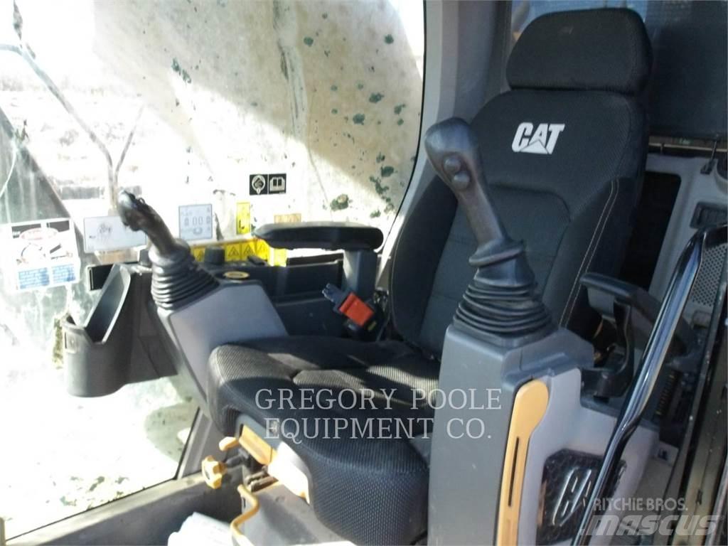 CAT 374-07 Crawler Excavators
