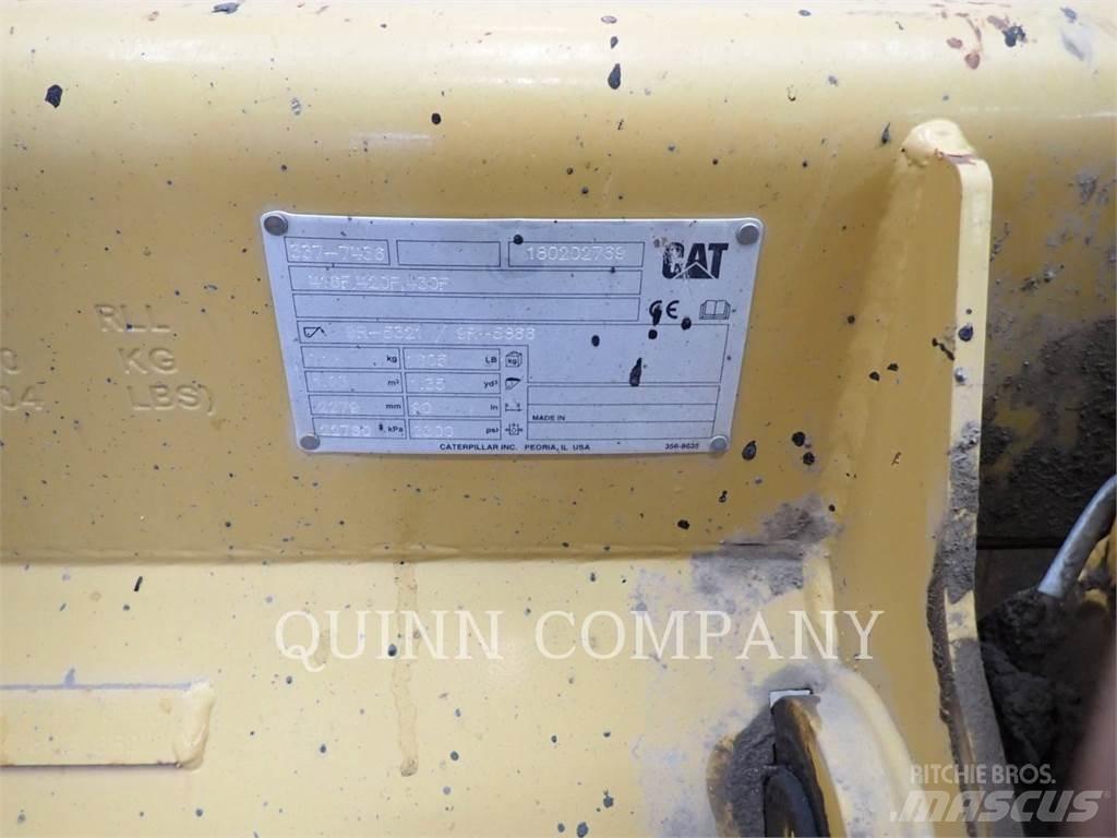 CAT 415F2IL Backhoe Loaders