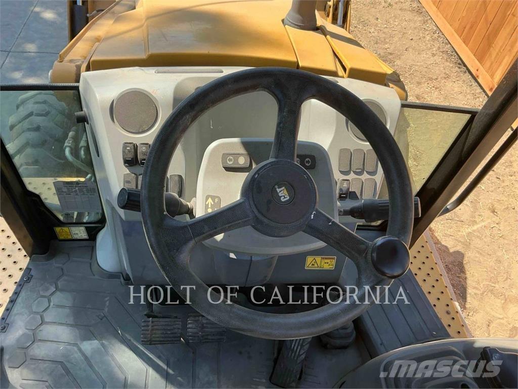 CAT 415F2IL Wheel Loaders