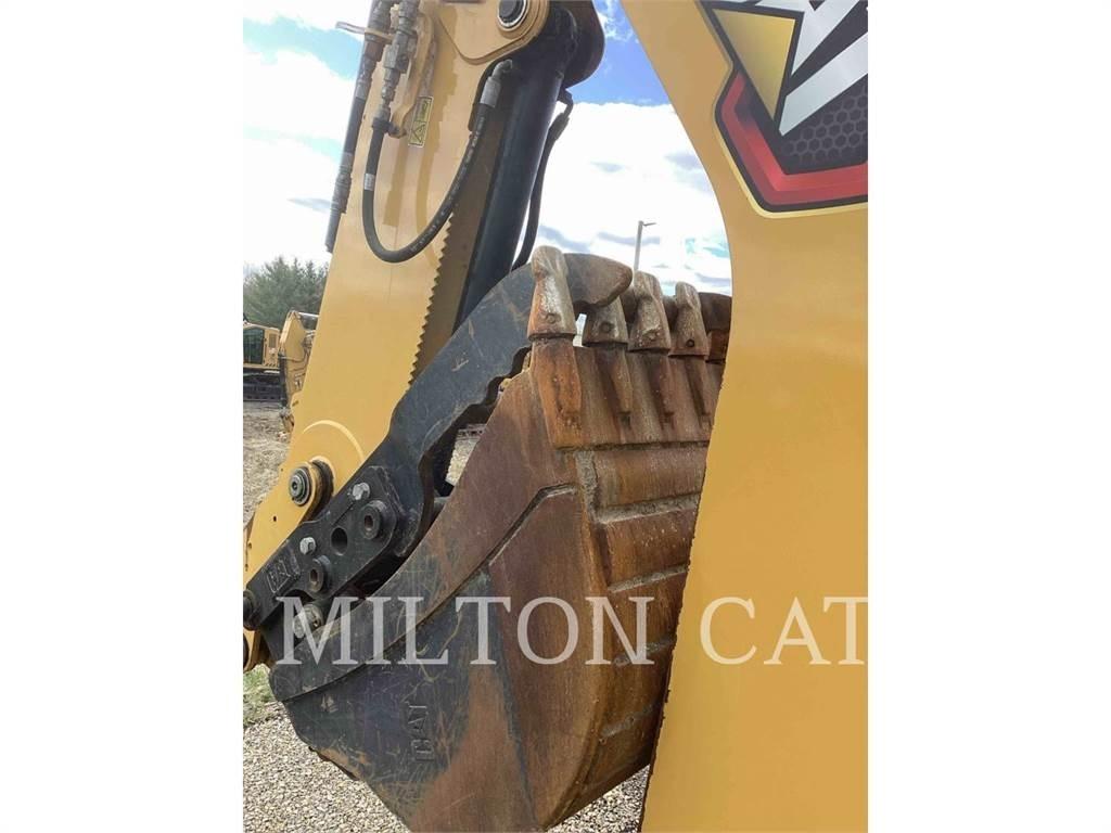 CAT 420 Backhoe Loaders