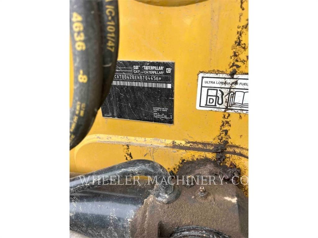 CAT 420 CF Backhoe Loaders
