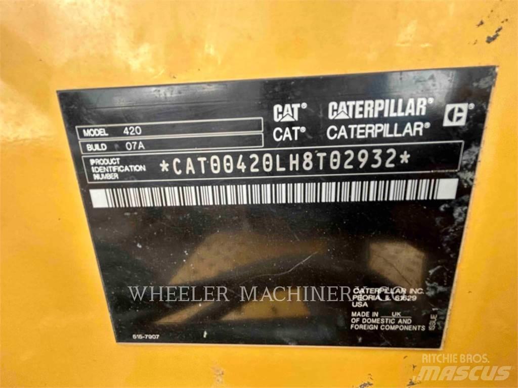 CAT 420 CF Backhoe Loaders