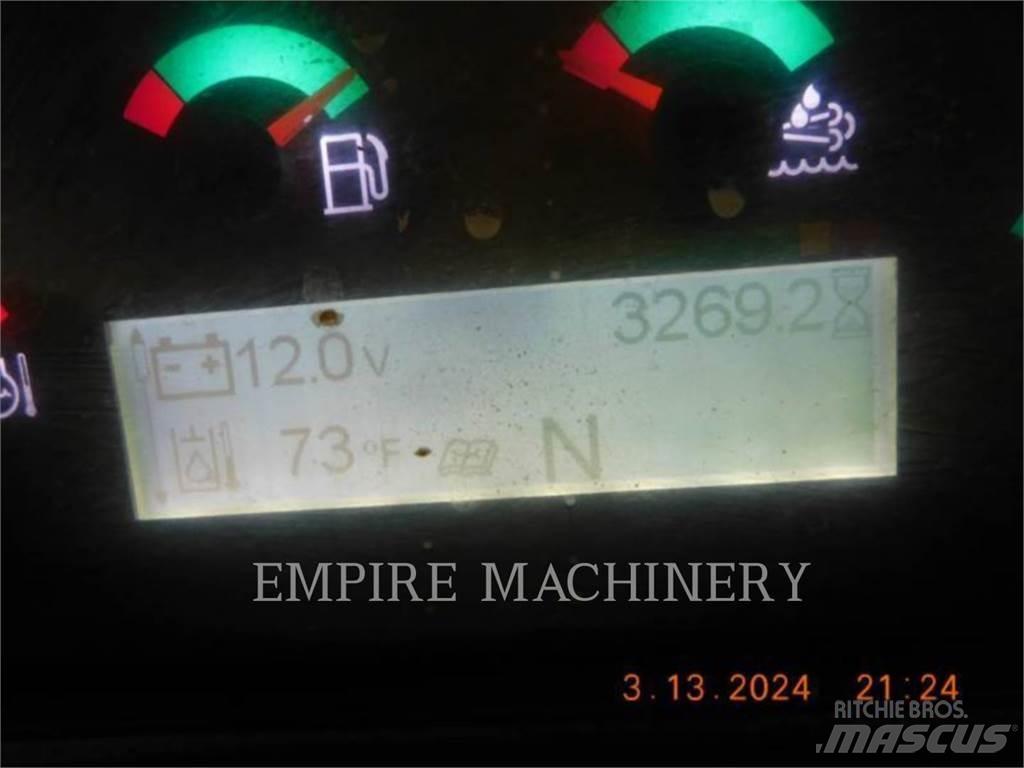 CAT 420F2 4EO Backhoe Loaders