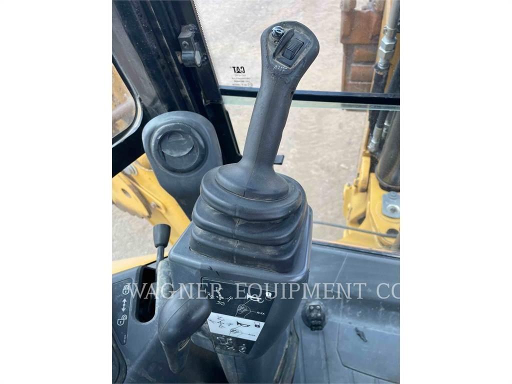 CAT 420F2 4WDE Backhoe Loaders