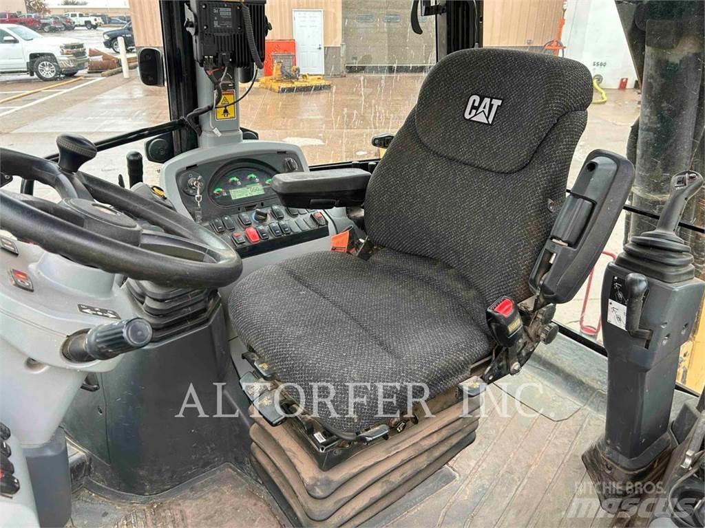 CAT 420F2IT Backhoe Loaders