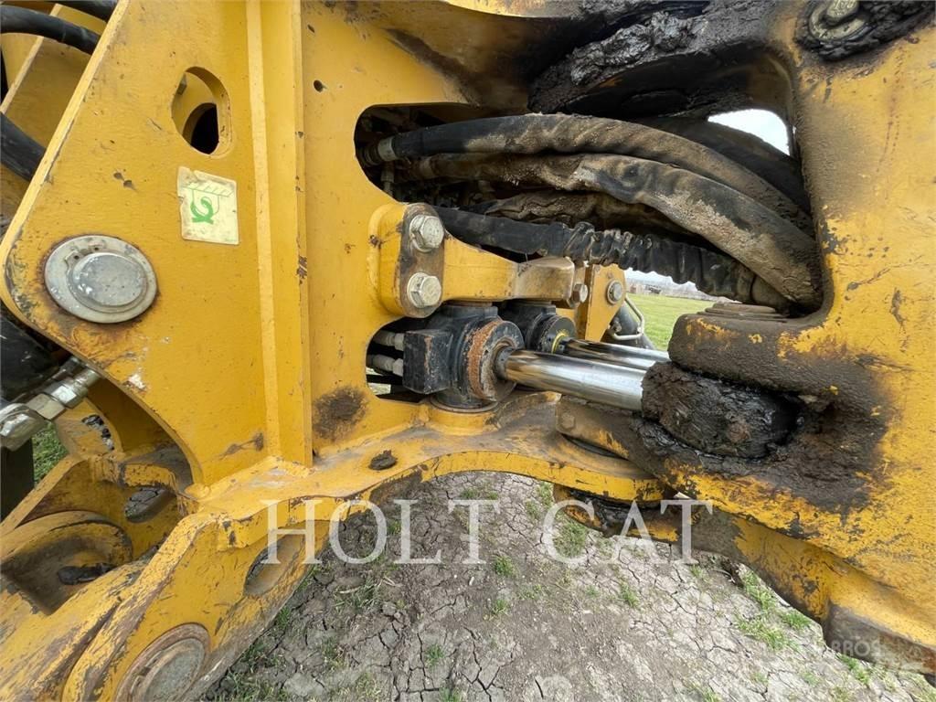 CAT 420FST Backhoe Loaders