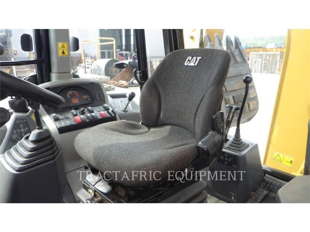 CAT 426F2LRC Backhoe Loaders