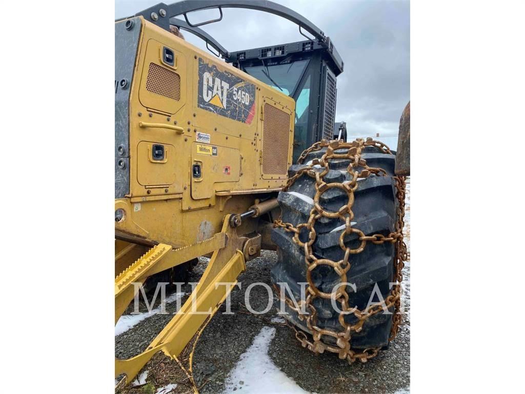 CAT 545D Skidders