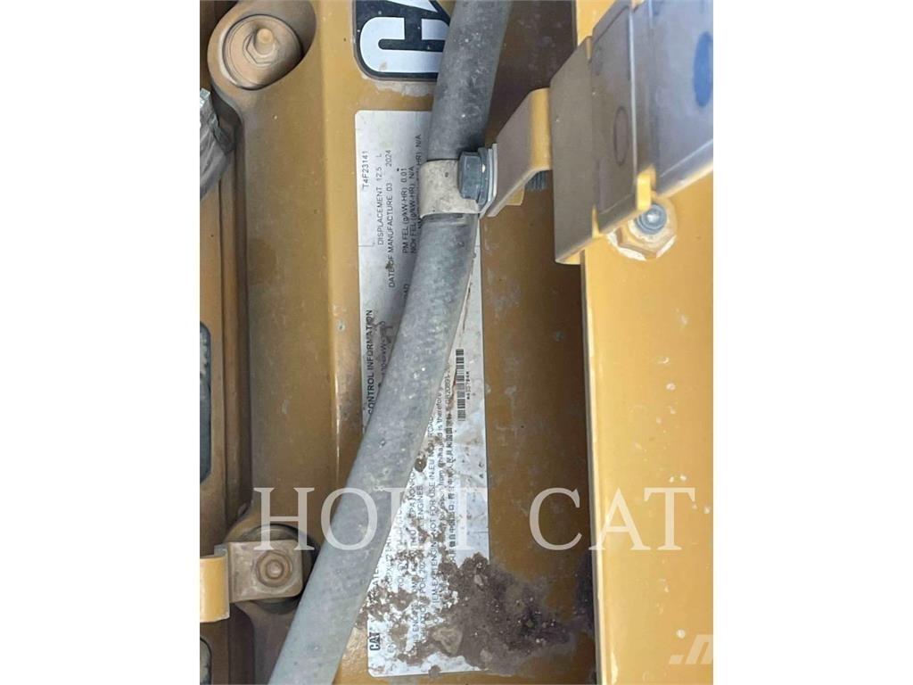 CAT 621 Scrapers