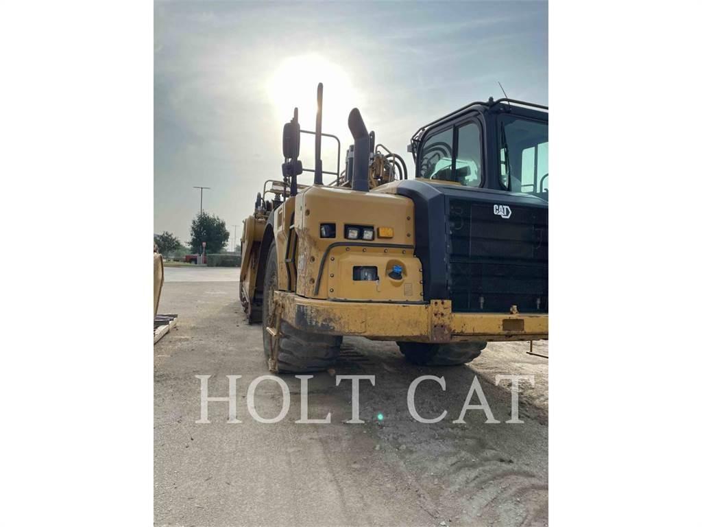 CAT 623K Scrapers