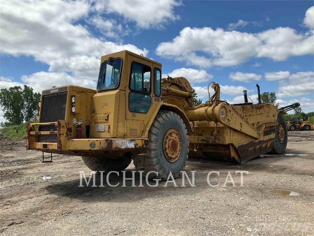 CAT 637E Scrapers