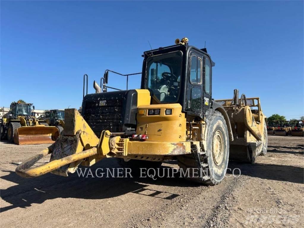 CAT 637K Scrapers