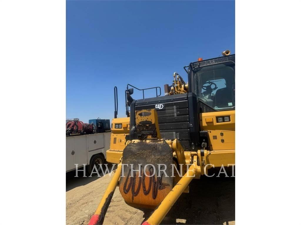 CAT 657 Scrapers