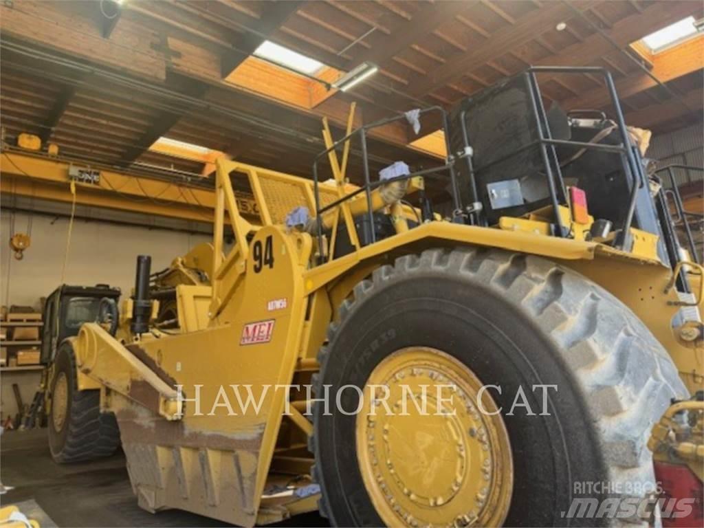 CAT 657 Scrapers