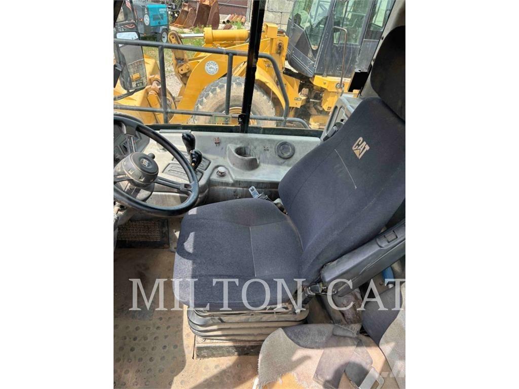 CAT 725 Articulated Dump Trucks (ADTs)
