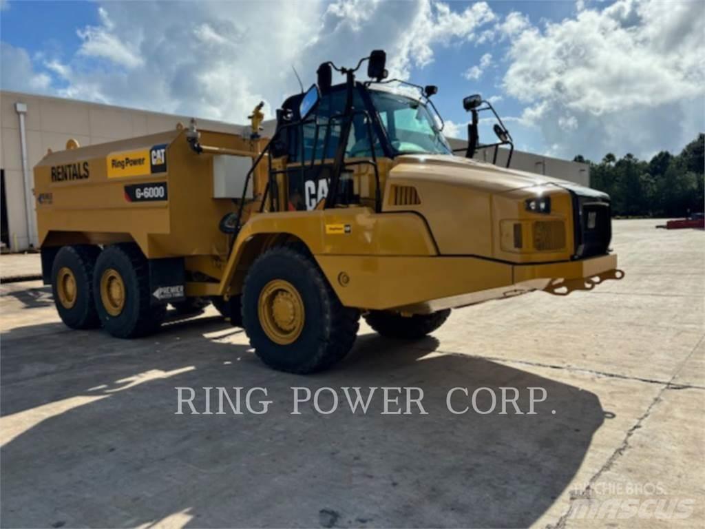 CAT 725CWW Tank Trucks