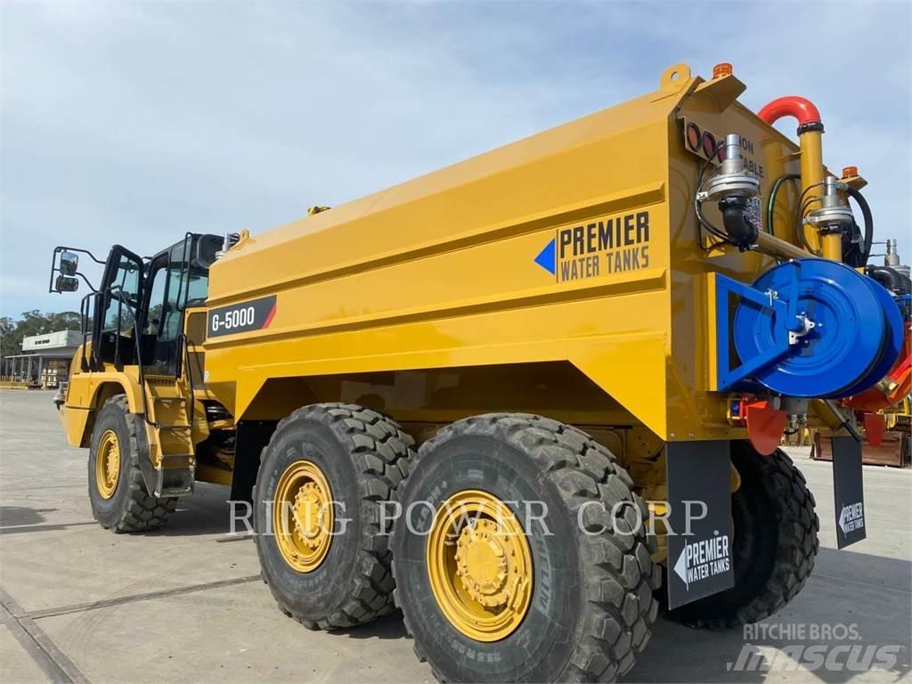 CAT 725WW Tank Trucks